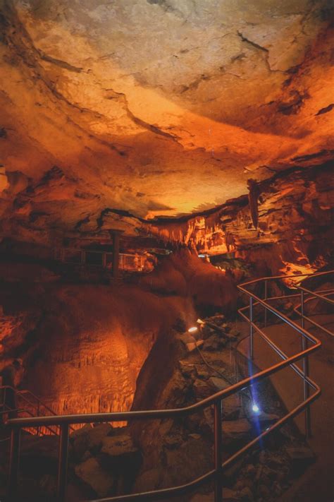 10 Best Mammoth Cave Tours Worth Your Time - Passport To Eden