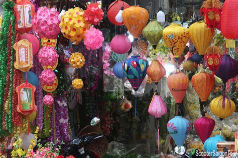 lantern-Top-10-Decorations-at-Vietnamese-Tet-Festival - Scooter Saigon ...