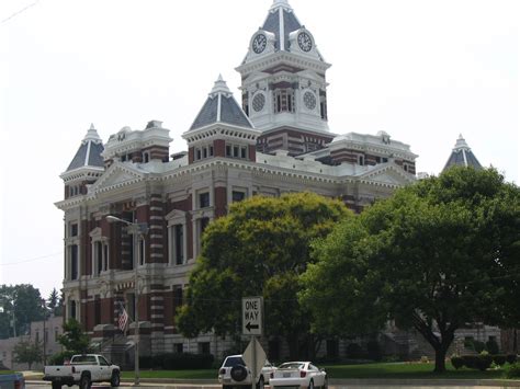 Franklin, IN : franklin, johnson county courthouse photo, picture ...