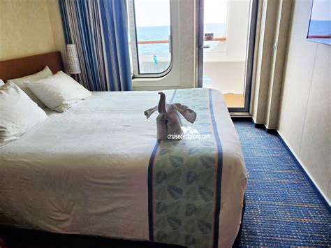 Carnival Horizon Balcony Room - bestroom.one