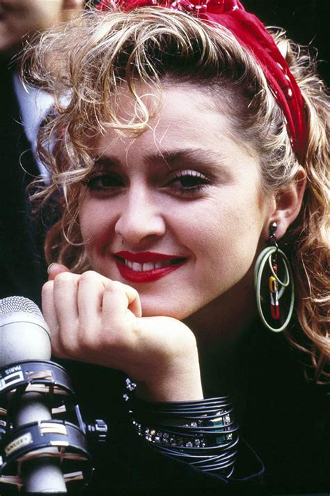 Madonna in "Desperately Seeking Susan" | Coiffure année 80, Coiffures ...