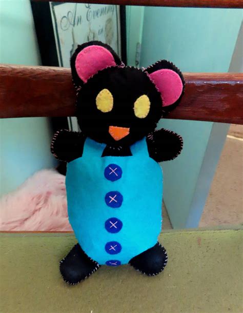 Black Bear Plush - Friend Design by VyletsAlterEgo on DeviantArt