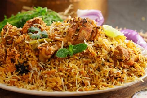 Chicken Dum Biryani "One Kilo" - Kilo Biryani