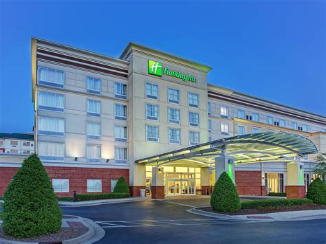 Louisville, KY Hotel - Holiday Inn Louisville Airport Hotel