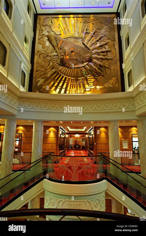 The Grand Lobby on Deck 2 & 3 on the Queen Mary 2 Stock Photo - Alamy