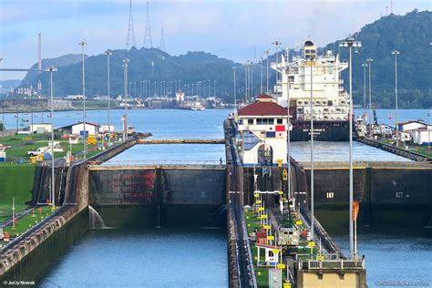 Panama Canal Port Photo from jojek - vesseltracker.com