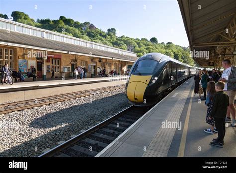 Train great western railway hi-res stock photography and images - Alamy