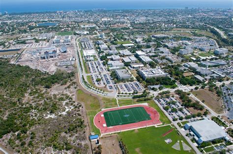 FAU Boca Campus - Aerial Photo | Aerial photo of the FAU Boc… | Flickr