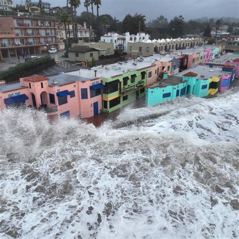 California Storms Destroy a Wharf and Threaten a Way of Life in Beach ...