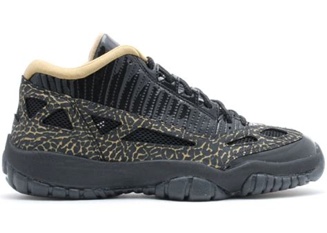 Jordan 11 Retro Low IE Black Metallic Gold (Women's) - 316318-071 - US