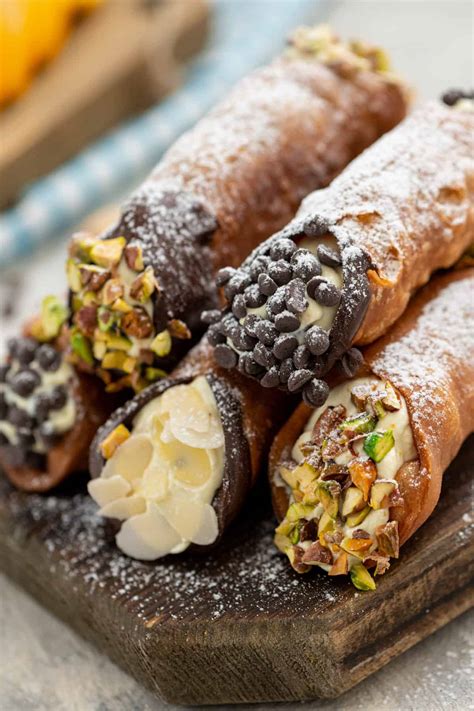 Best Cannoli Recipe | Deporecipe.co