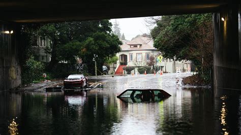 Powerful California Storm Brings Heavy Rain, Surging Seas and Flooding ...