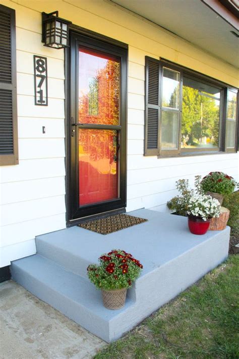 An Affordable Porch Makeover - Bright Green Door | Porch makeover ...