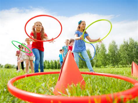 7 Best Outdoor Games For Kids - Boldsky.com