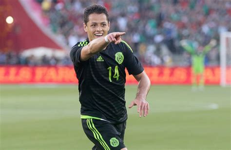 Chicharito, México te extraña… ¡¡y mucho!! – Sopitas.com