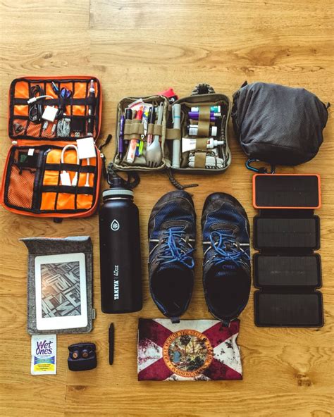 12 Travel Essentials For Men | The Ones Every Dad NEEDS!