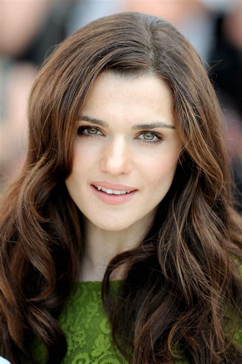 Rachel Weisz : FamousFaces