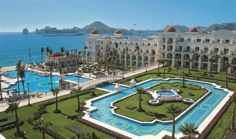 Riu Palace Cabo San Lucas Wedding - Modern Destination Weddings