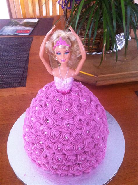 Easy Barbie Birthday Cakes