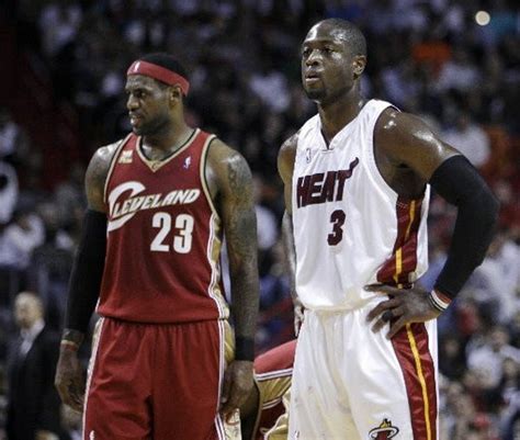 Dwyane Wade makes plenty of points, but LeBron James, Cavs handle Heat ...