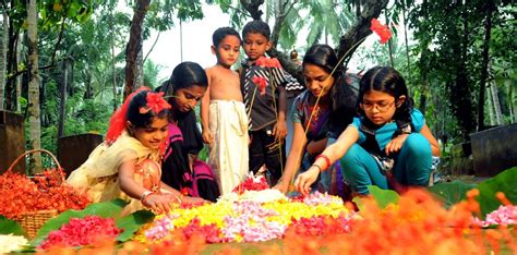 8 reasons to Enjoy Onam in Kerala