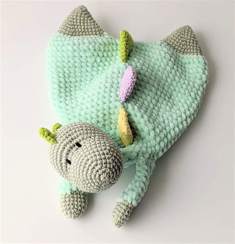 Cuddly Dinosaur Comforter Pattern – Olives Toy Box