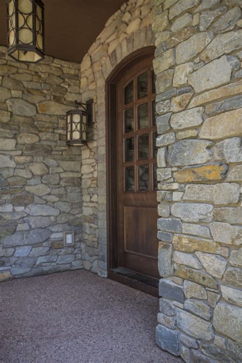 Improve your Home's Curb Appeal with Exterior Stone – Natural Brick ...