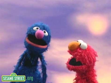 Sesame Street: Elmo and Grover Count in English and Spanish - YouTube