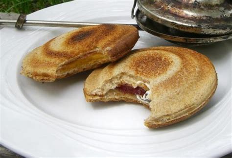 Cuban Flying Saucer Grilled Sandwich Recipe Video by AtHomeWithMaria ...