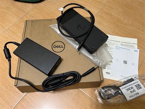 Dell WD22TB4 Thunderbolt 4 Docking Station, Computers & Tech, Parts ...