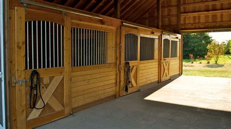 Best Horse Barn Designs And Tips For Small Farms