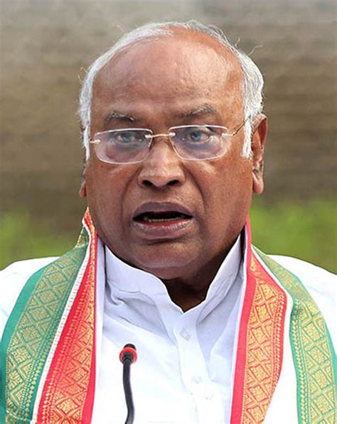 PM yet to acknowledge 'epic failure' of demonetisation move: Kharge ...