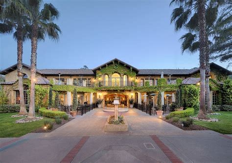 Our "Hotel of the Day" for August 23, 2018 is the Hotel Los Gatos - A ...