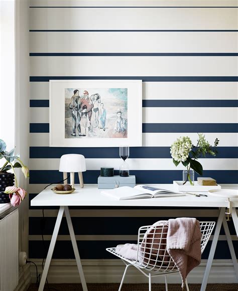 Cool Rooms With Striped Wallpaper References - emmanuelle.hyperphp.com