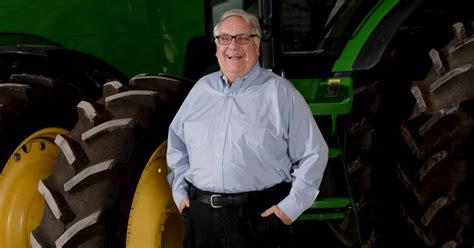 Howard Buffett Looks Beyond an Oracle for Advice - WSJ