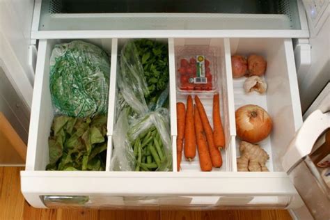 17 Clever Ways to Organize Your Fridge | Refrigerator organization ...