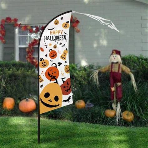 How feather flags can add some spice and zest to Halloween