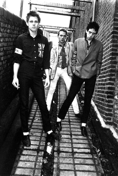 The Clash, late 70s. : r/OldSchoolCool