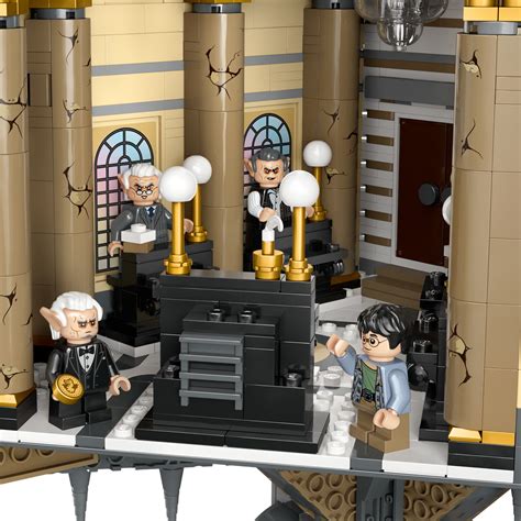 LEGO Harry Potter 76417 Gringotts Wizarding Bank Collectors' Edition ...