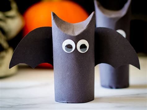 Easy Halloween Crafts Your Kids Can Make | Reader's Digest Canada