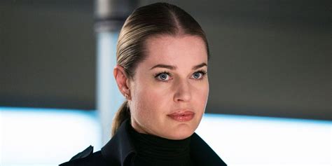 Rebecca Romijn Joins Star Trek: Discovery Season 2