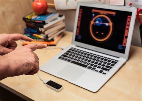 Leap Motion Controller review: Virtual reality for your hands - CNET