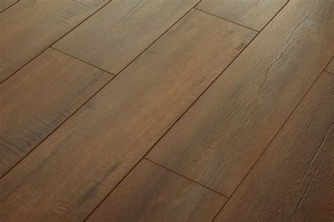 The pros and cons of vinyl plank flooring - Riverbend Interiors