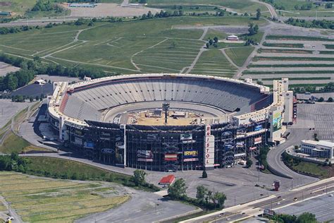 Bristol Motor Speedway from 1500 feet | Aerial shot of Brist… | Flickr ...