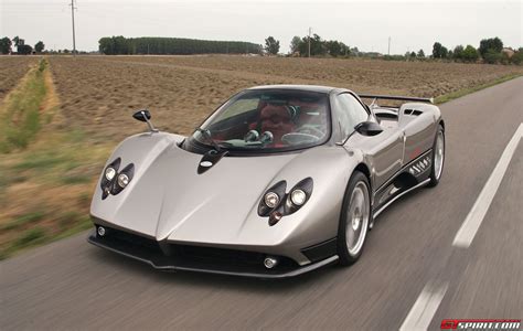 Pagani Zonda F Review - GTspirit