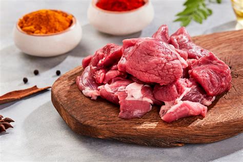 Buy Fresh Free Range Goat Meat & Order Mutton Online – Earthy Origins