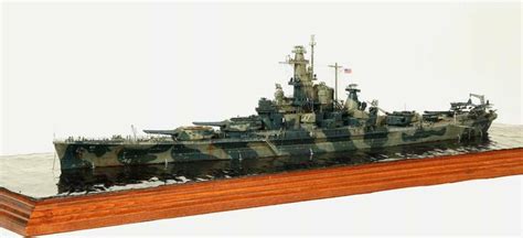 USS Alabama BB-60 1/350 Scale Model Diorama | Model boats, Model ships ...