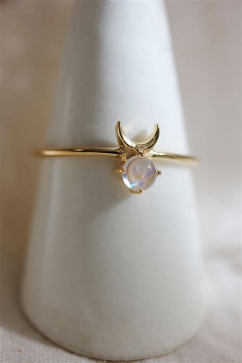 Artemis Ring – Little Gold