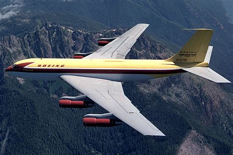 Boeing 707 History