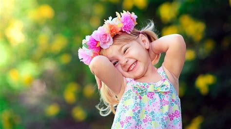 Smile Girl Wallpapers - Top Free Smile Girl Backgrounds - WallpaperAccess